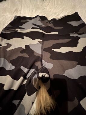 PINK Victoria's Secret Black and Light Gray Athletic Leggings